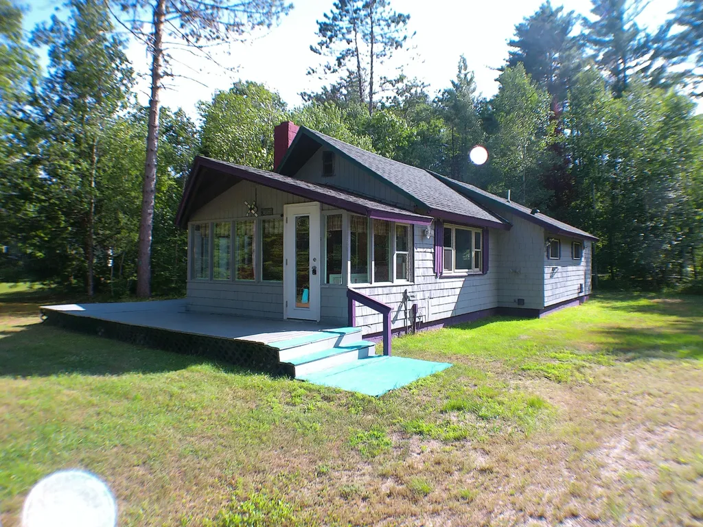 35 Mcintire Road Waterford ME 04088