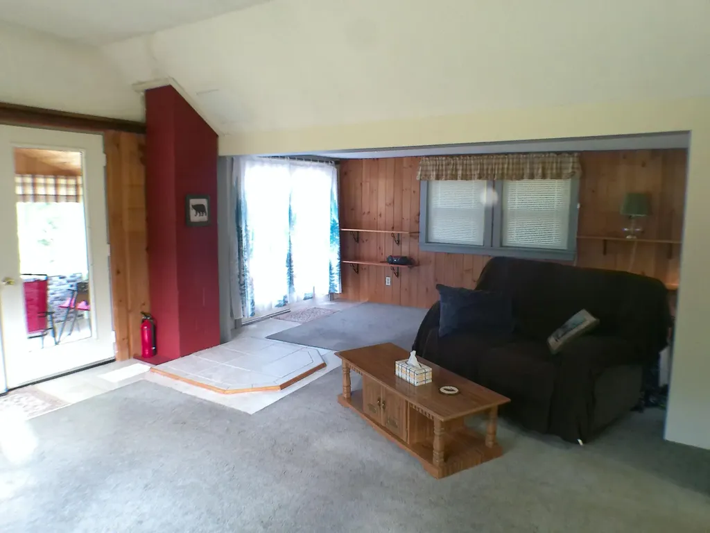 35 Mcintire Road Waterford ME 04088