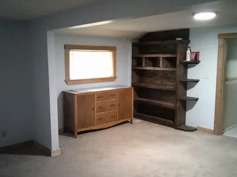 35 Mcintire Road Waterford ME 04088