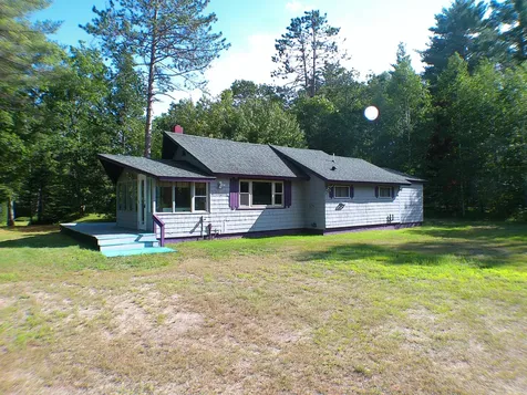 35 Mcintire Road Waterford ME 04088