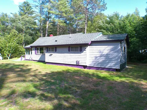 35 Mcintire Road Waterford ME 04088