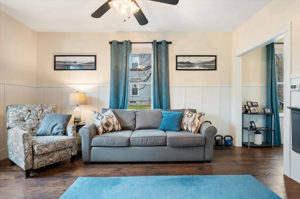 219 Brunswick Avenue Gardiner ME 04345