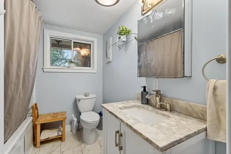 122 Belgrade Road Oakland ME 04963