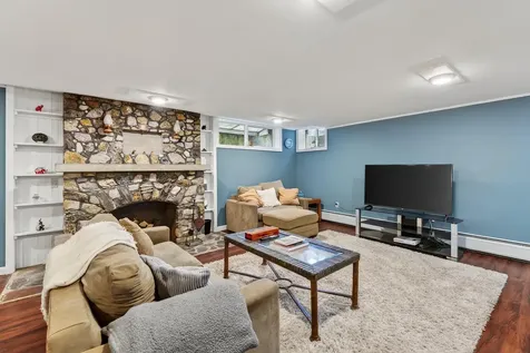 122 Belgrade Road Oakland ME 04963