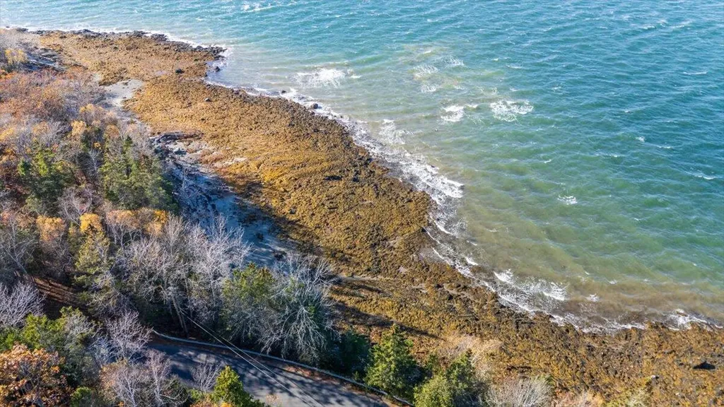 376 West Bay Road Islesboro ME 04848