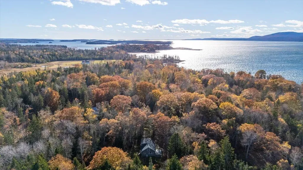 376 West Bay Road Islesboro ME 04848