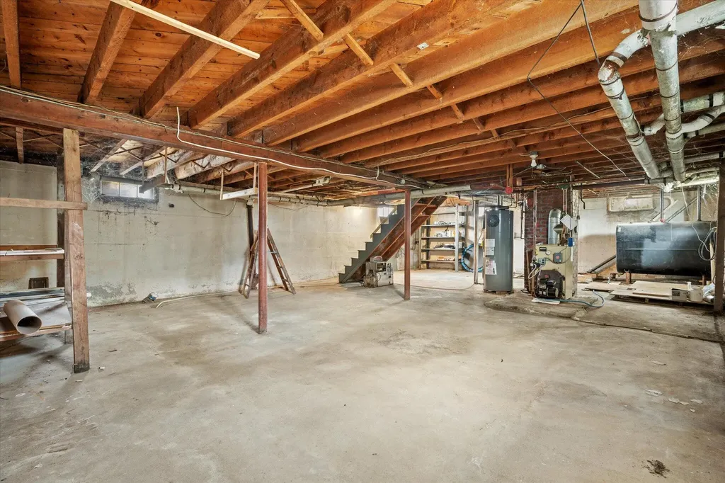 206 Water Street Ellsworth ME 04605