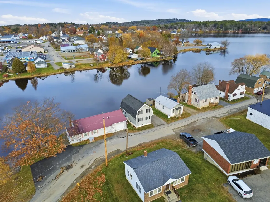 6 Mattanawcook Street Lincoln ME 04457