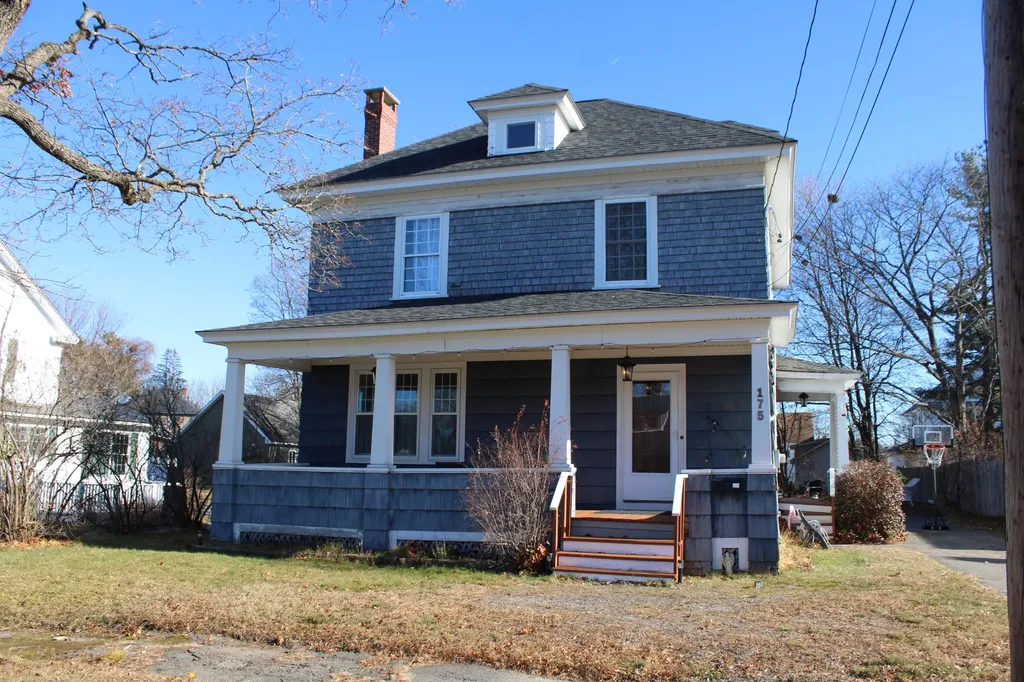 175 Maine Avenue Millinocket ME 04462