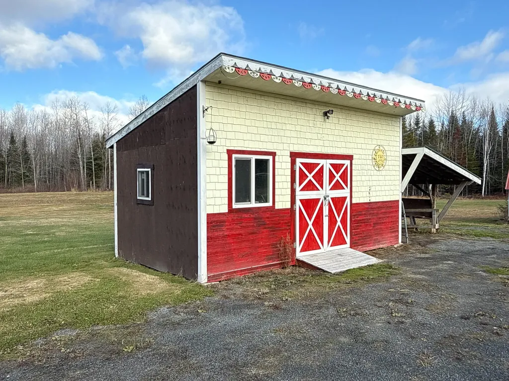 291 River Road Milo ME 04463