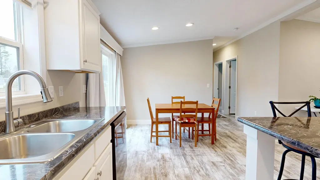 11 Trent Drive Lisbon ME 04250