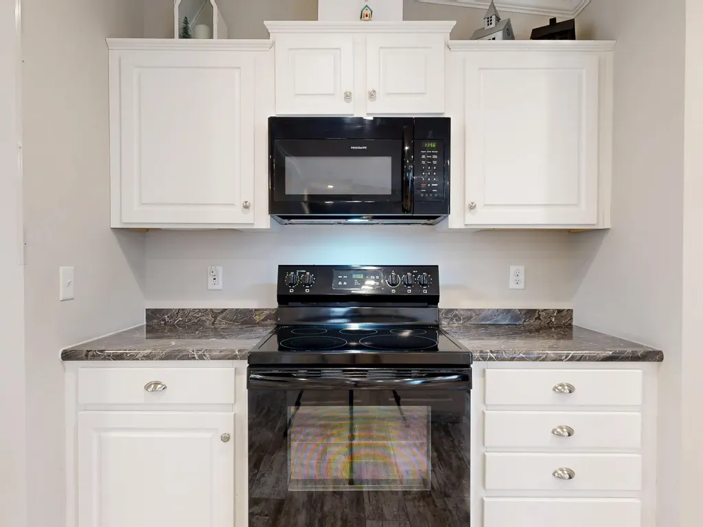 11 Trent Drive Lisbon ME 04250
