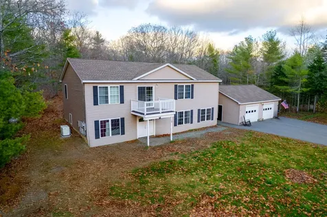 78 High Point Place Bradley ME 04411