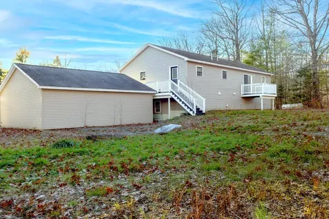78 High Point Place Bradley ME 04411