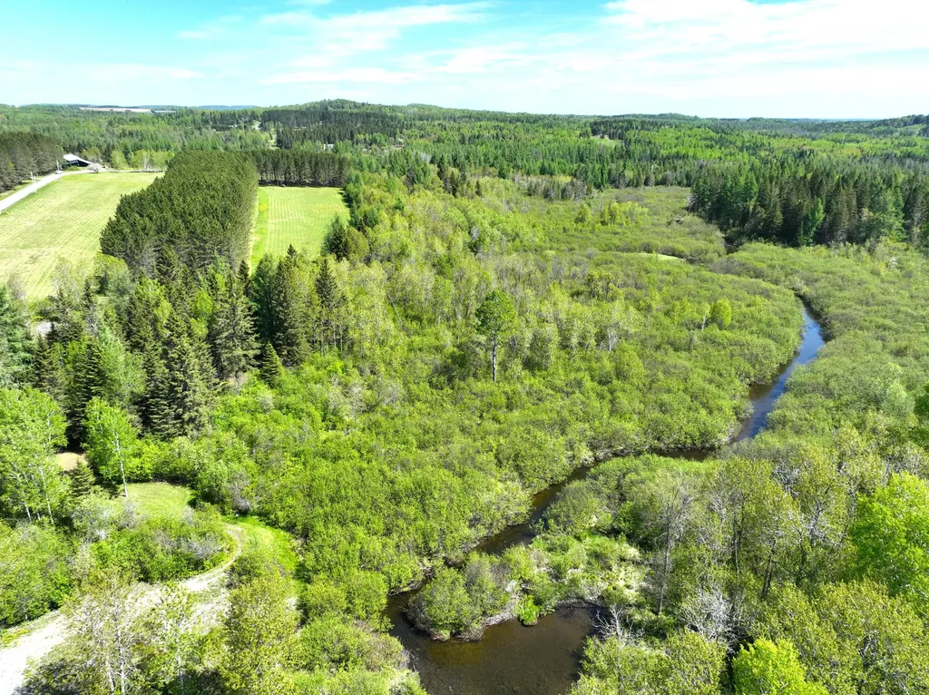 M02, L026 Mcintyre Road Woodland ME 04736