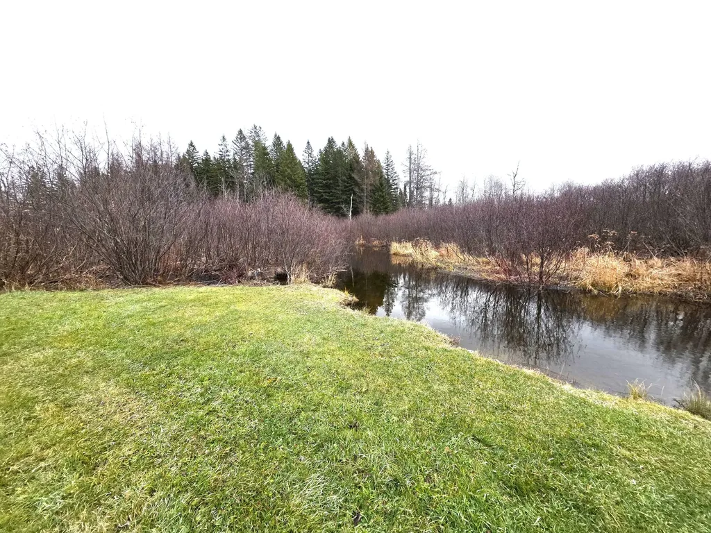 M02, L026 Mcintyre Road Woodland ME 04736
