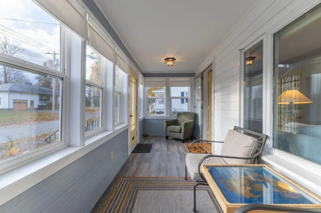 28 Mountainview Avenue Bangor ME 04401