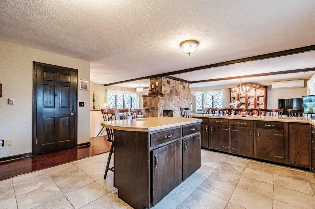 83 Morrill Road Norway ME 04268