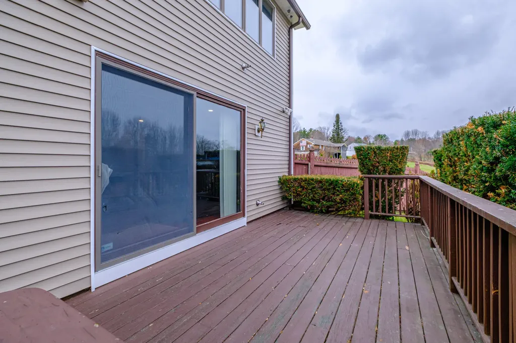 83 Morrill Road Norway ME 04268