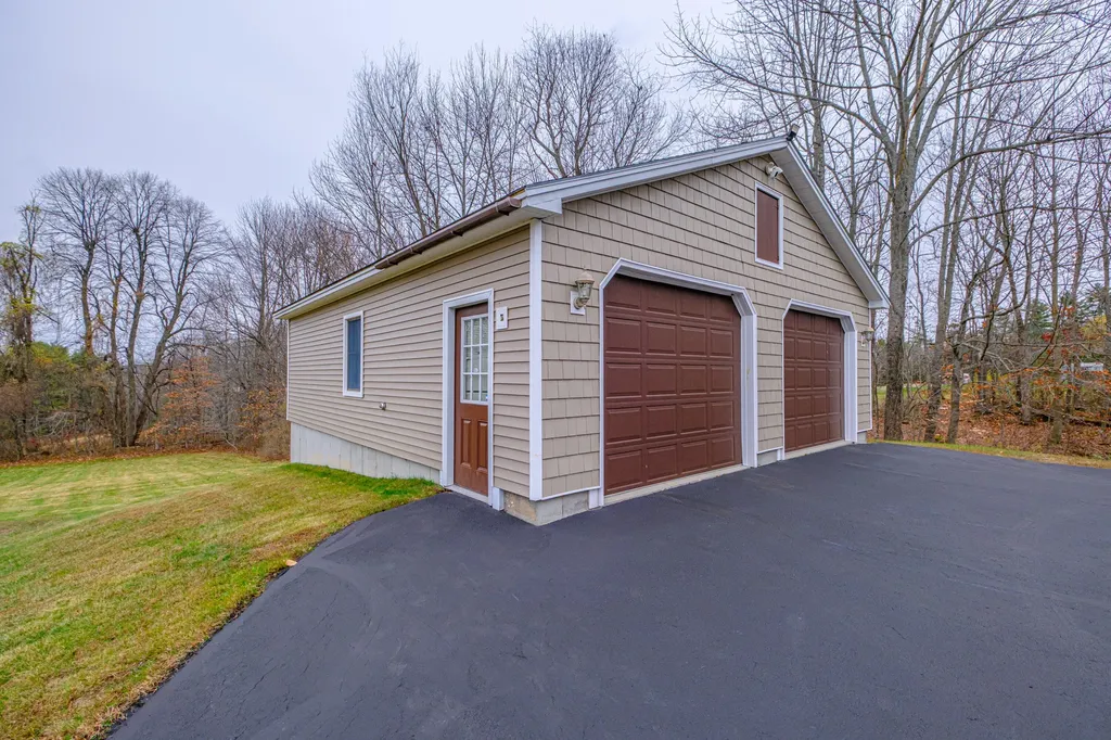 83 Morrill Road Norway ME 04268