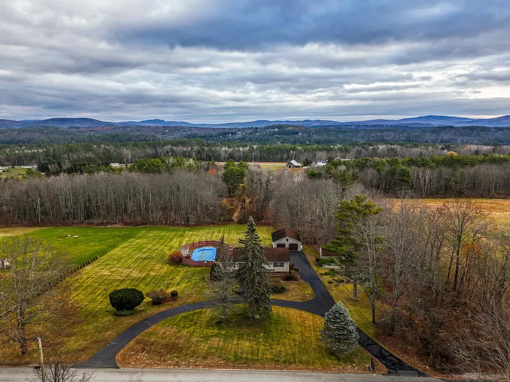 83 Morrill Road Norway ME 04268