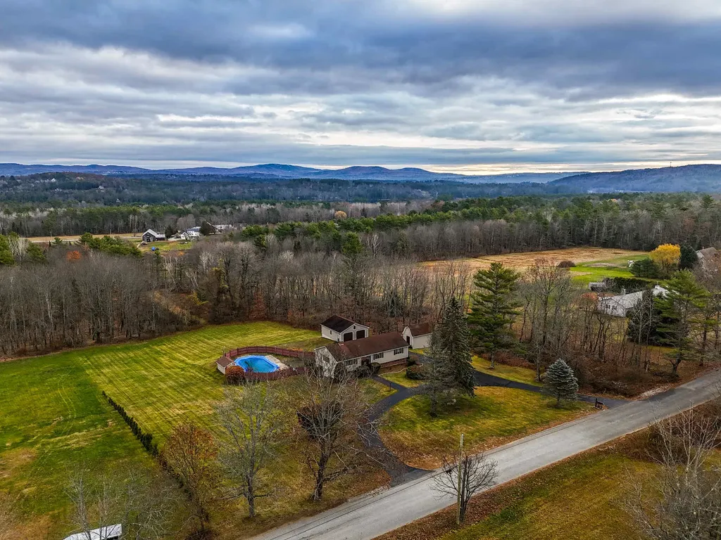 83 Morrill Road Norway ME 04268