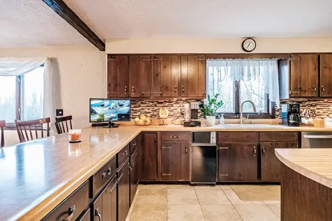 83 Morrill Road Norway ME 04268