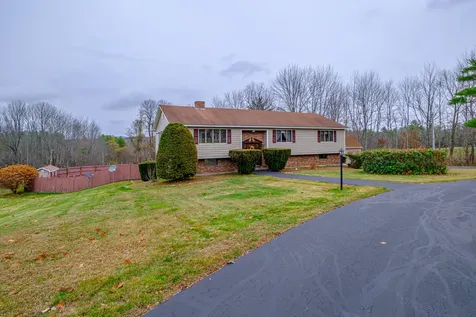 83 Morrill Road Norway ME 04268