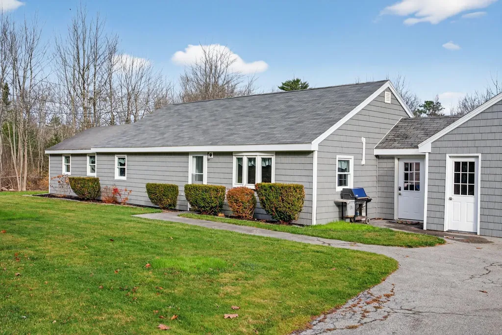 239 Westbrook Street South Thomaston ME 04858