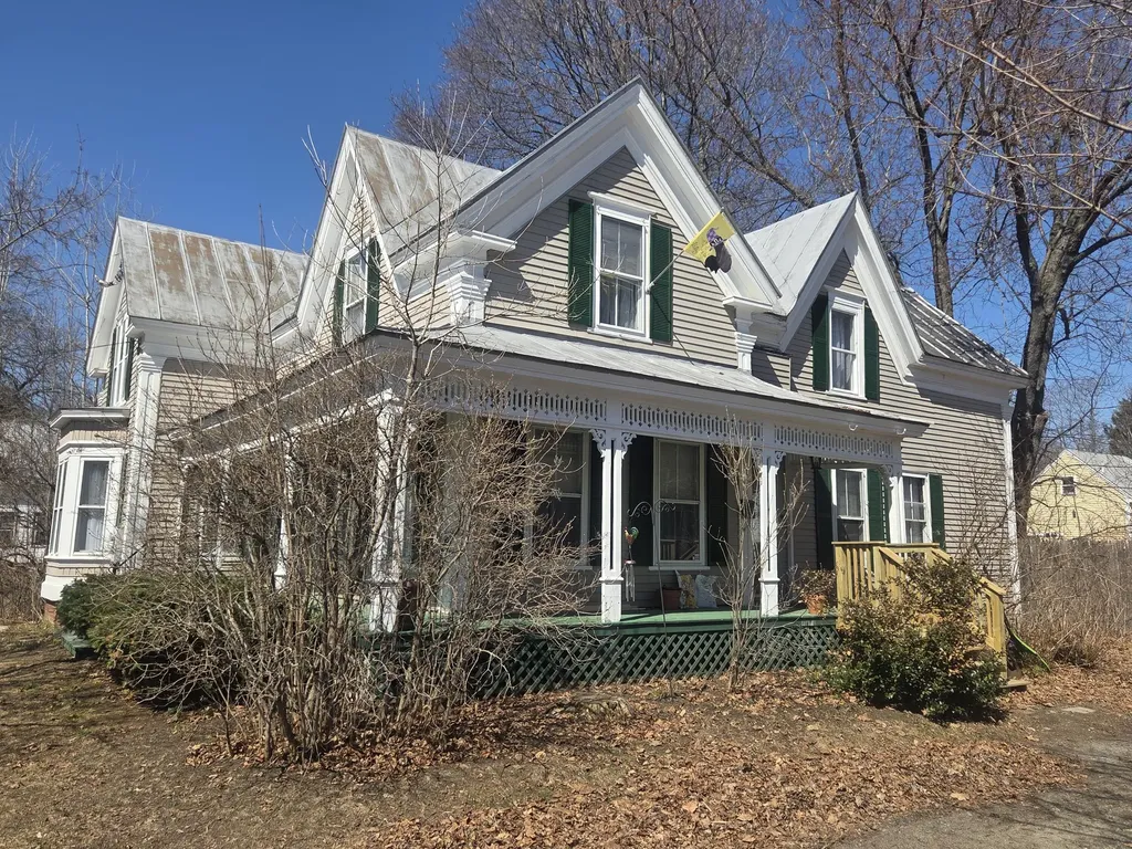 7 Bean Street Madison ME 04950