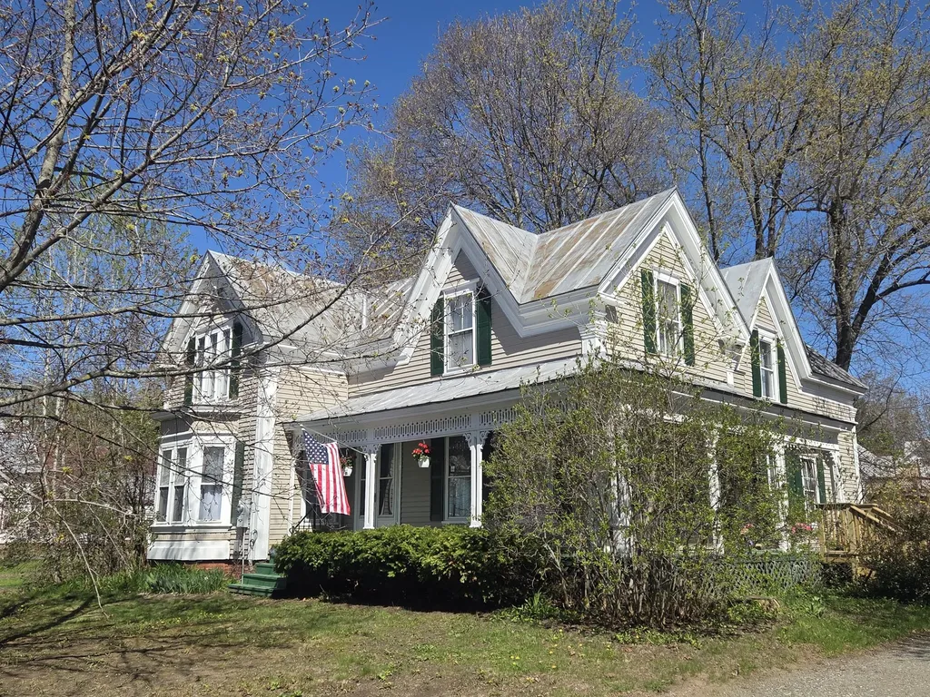 7 Bean Street Madison ME 04950