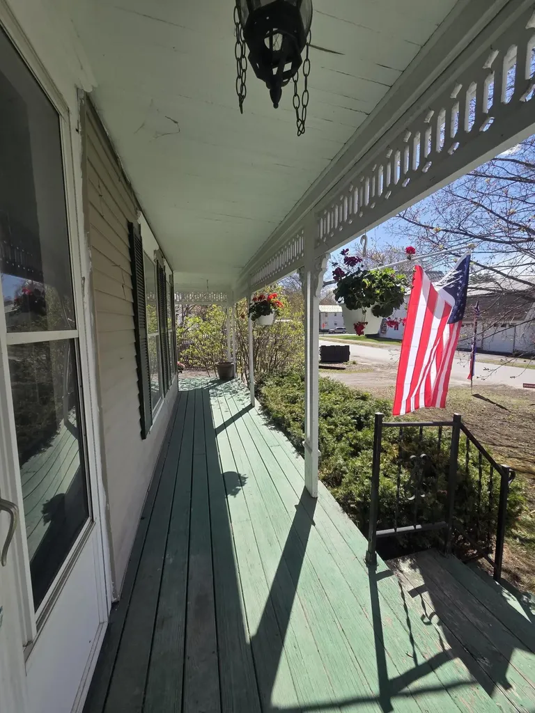 7 Bean Street Madison ME 04950
