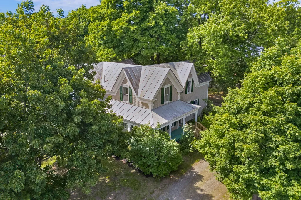 7 Bean Street Madison ME 04950
