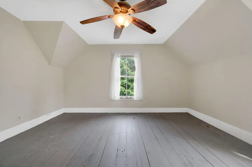 7 Bean Street Madison ME 04950