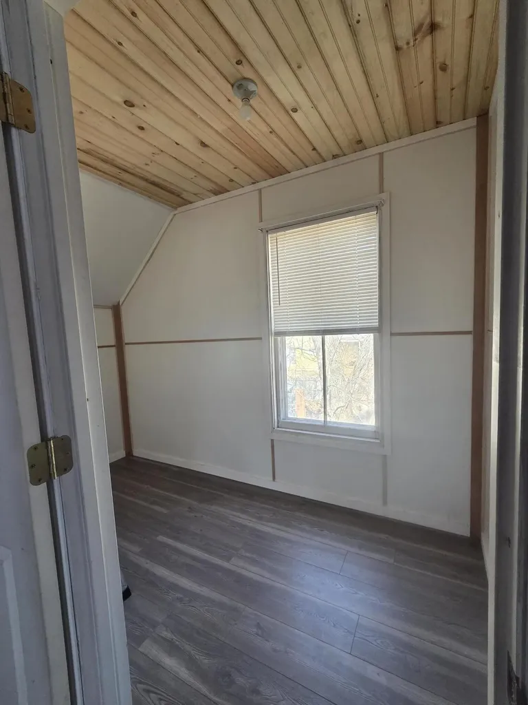 7 Bean Street Madison ME 04950