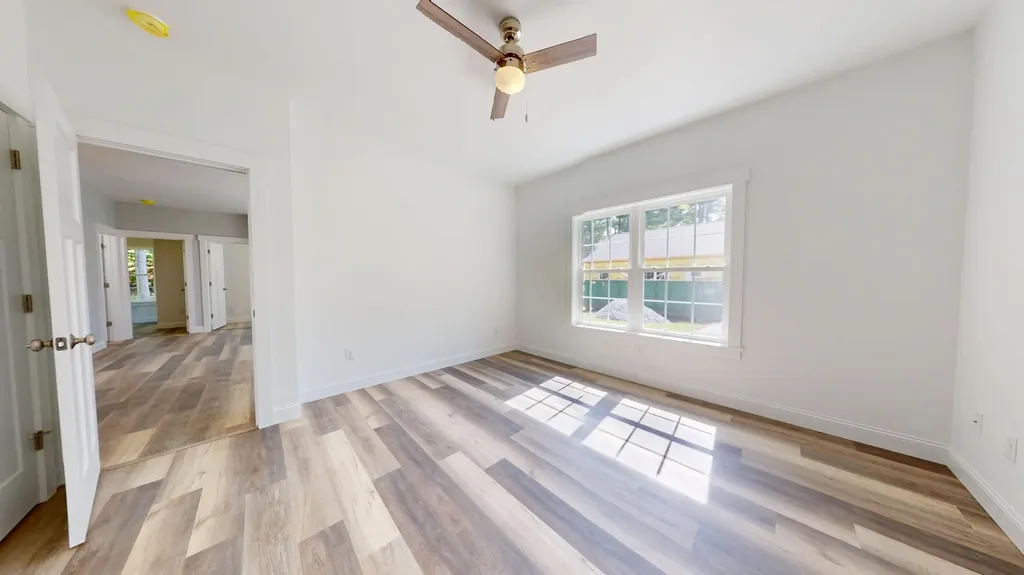 25 Jennifer Avenue Greene ME 04236