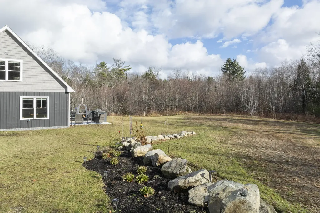 145 E Pond Road Nobleboro ME 04555