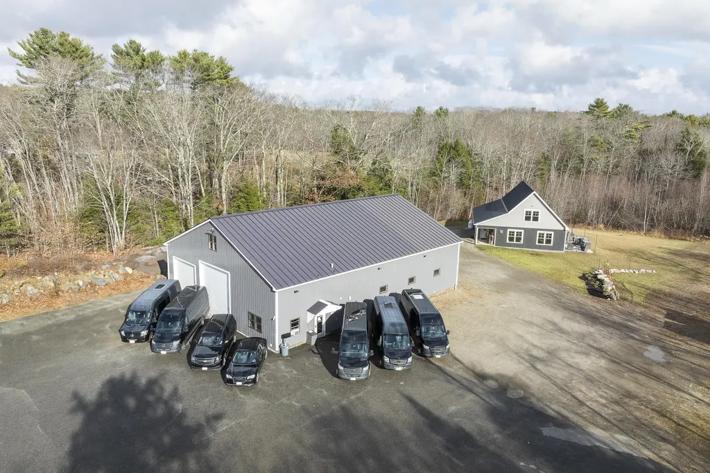 145 E Pond Road Nobleboro ME 04555