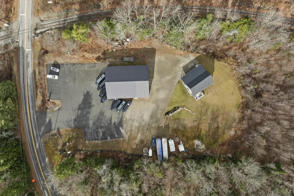 145 E Pond Road Nobleboro ME 04555