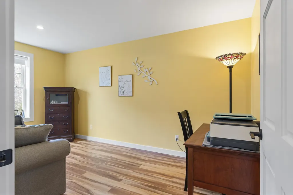 145 E Pond Road Nobleboro ME 04555