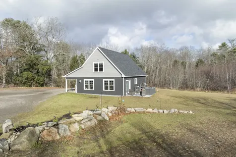 145 E Pond Road Nobleboro ME 04555