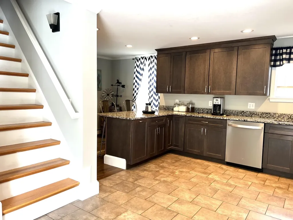 148 College Avenue Orono ME 04473