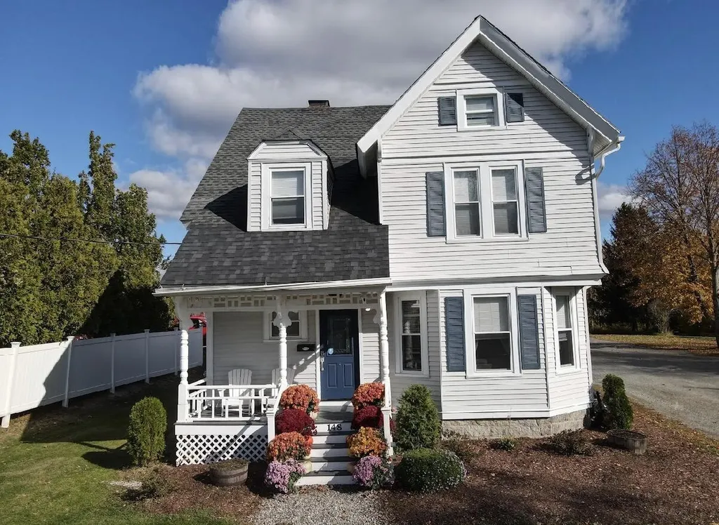 148 College Avenue Orono ME 04473