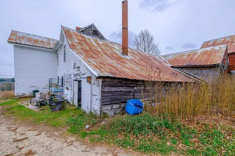 195 Pleasant Street Oxford ME 04270