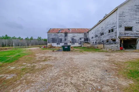 195 Pleasant Street Oxford ME 04270