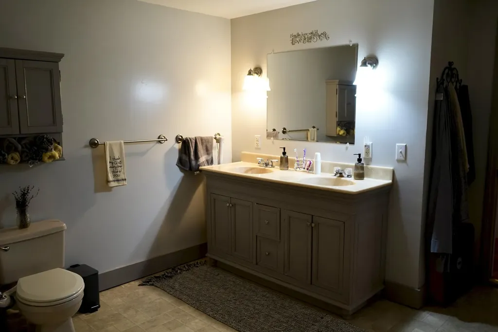 448 Elm Street Newport ME 04953