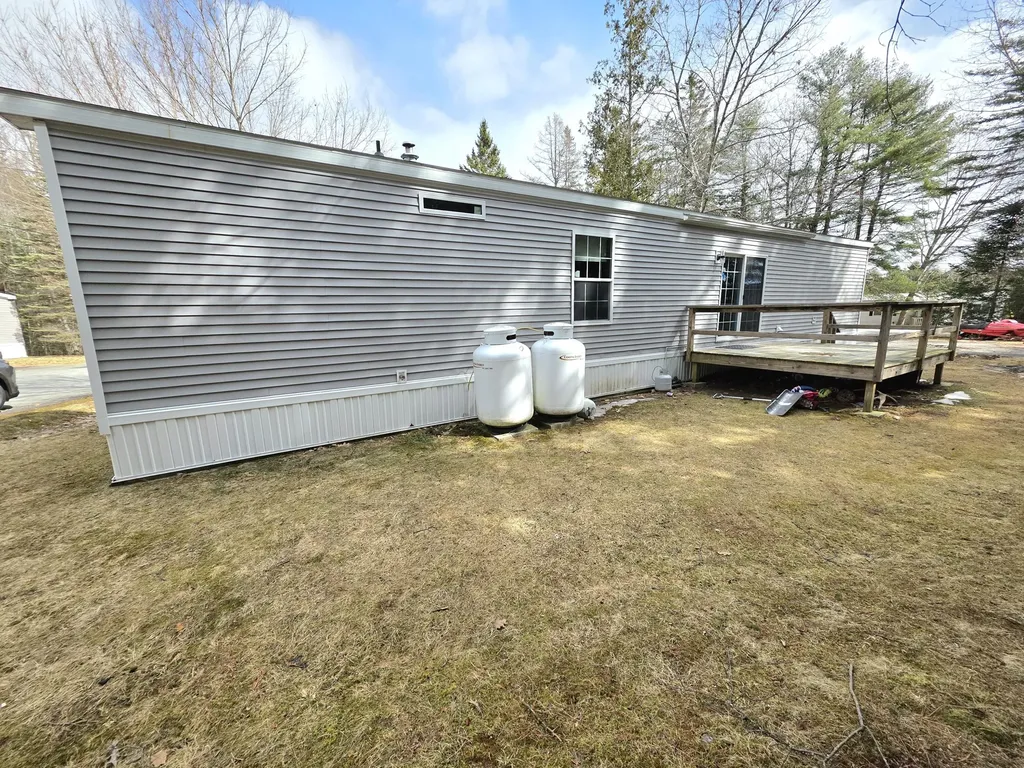 21 Robin Hood Circle Bucksport ME 04416