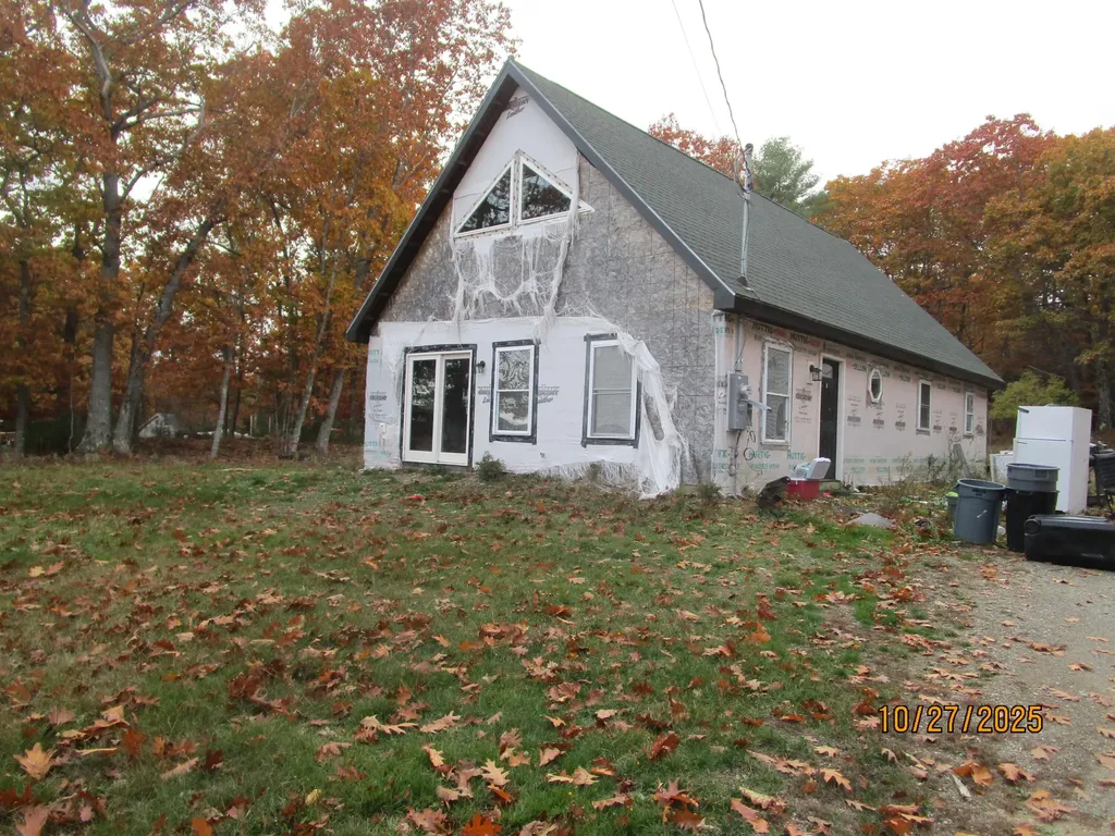 21 Betts Road Orrington ME 04474