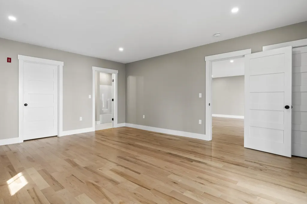 31 Viking Way Bristol ME 04539