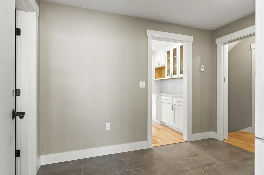 31 Viking Way Bristol ME 04539